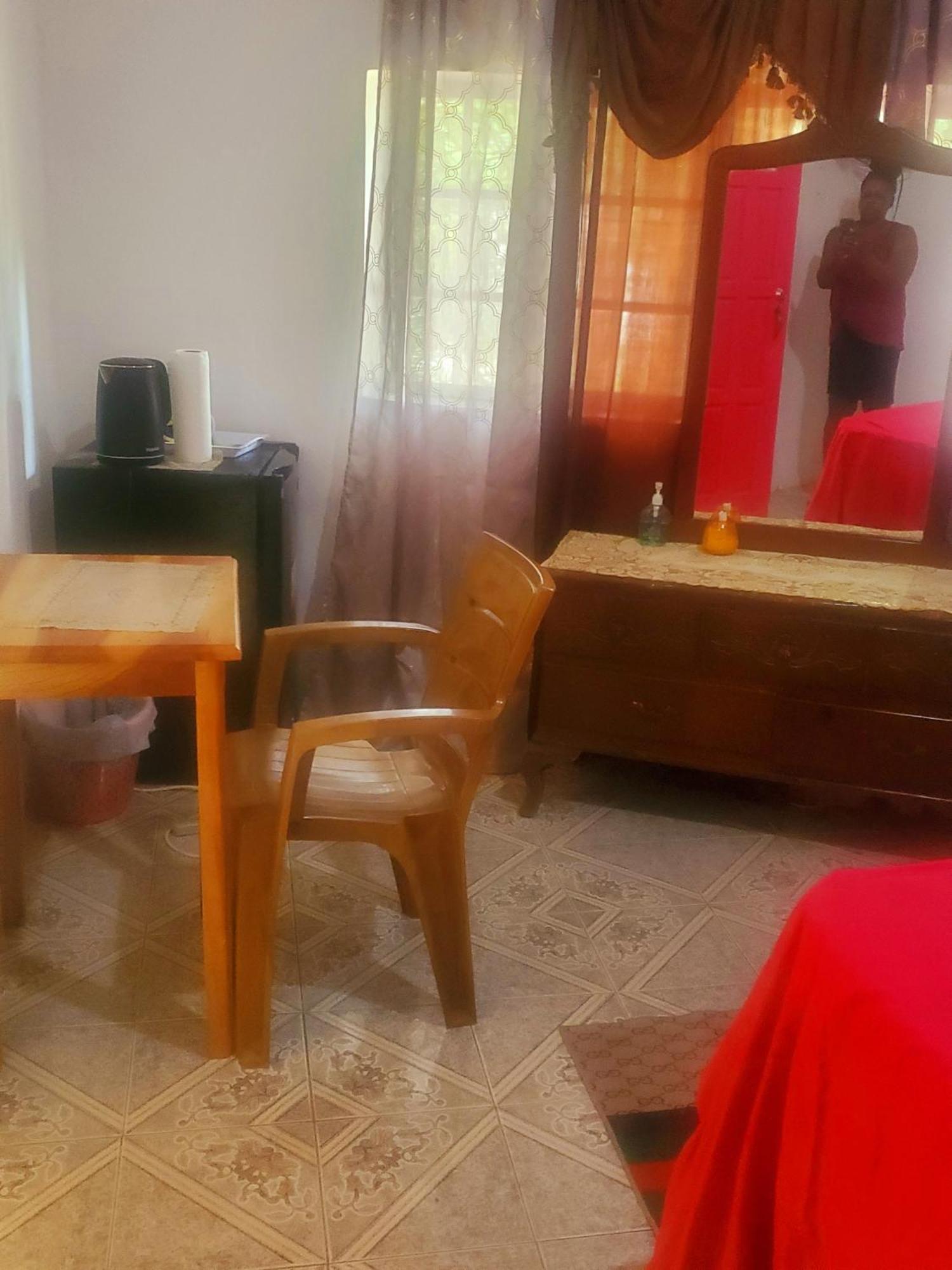 Fay Guest House Negril Oda fotoğraf
