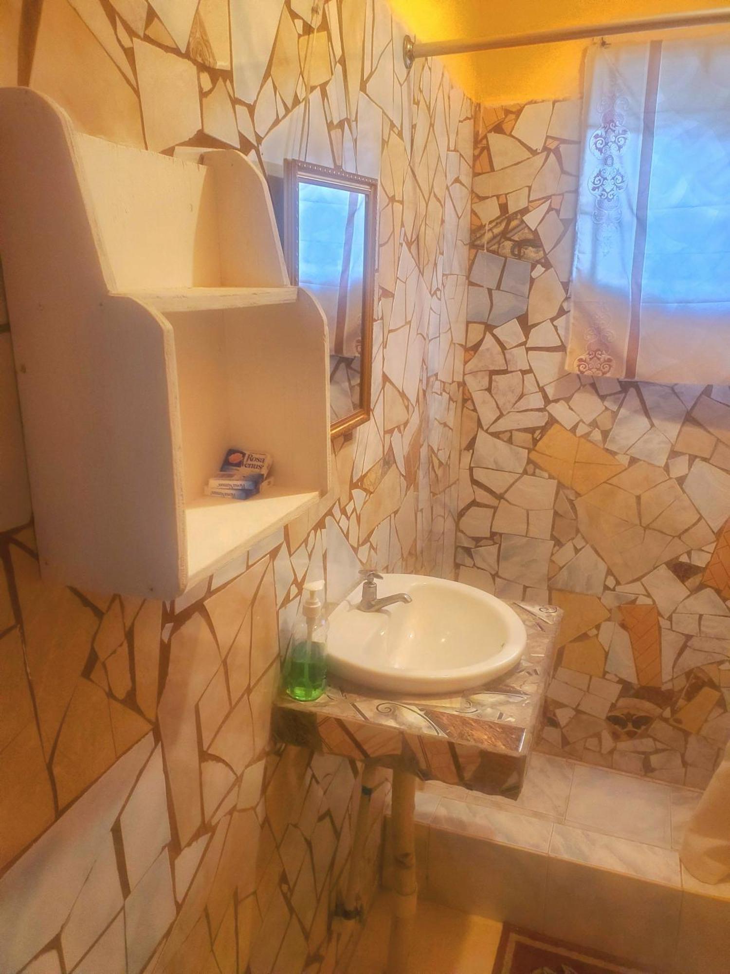 Fay Guest House Negril Oda fotoğraf